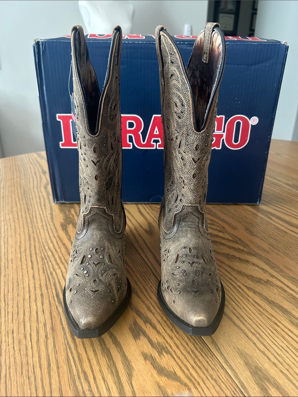 Durango Laredo Vanessa Western Boots style 52050, size 6M, New WITHOUT Box